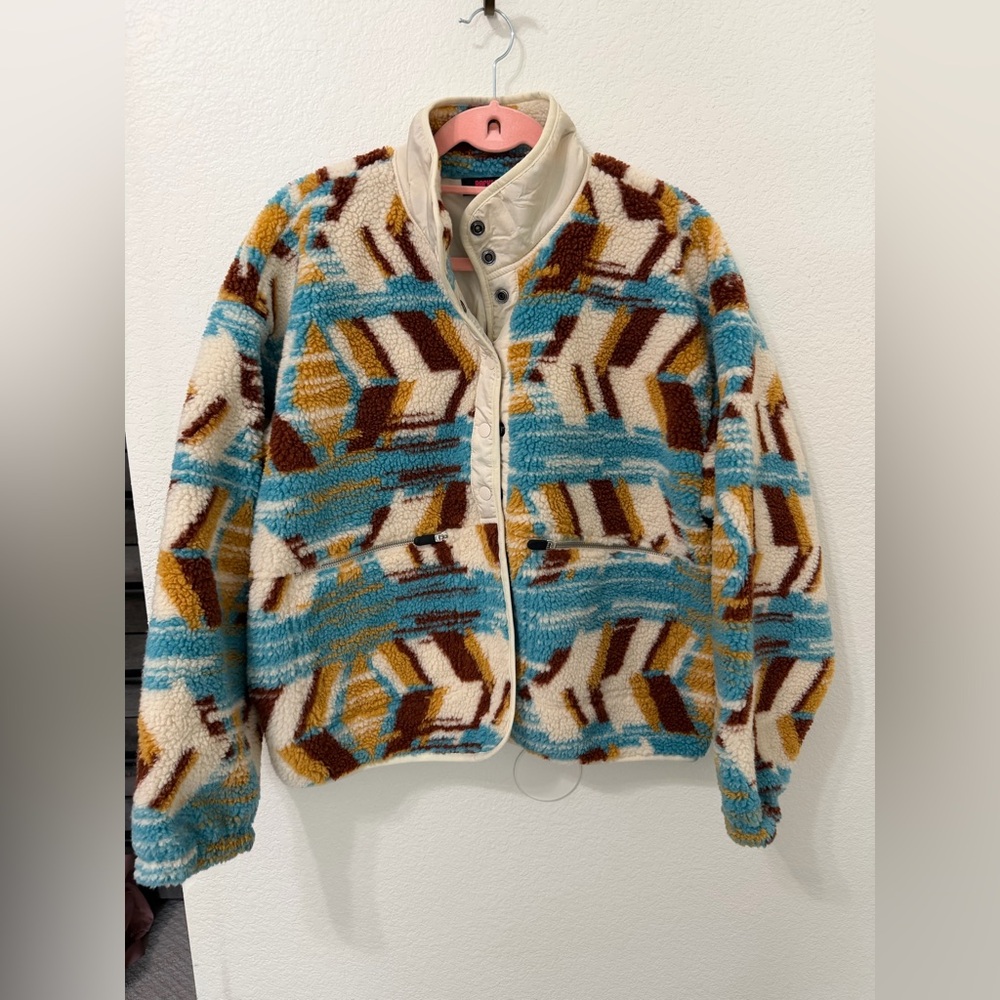 Multicolor Geometric Pattern Sherpa Jacket - image 1